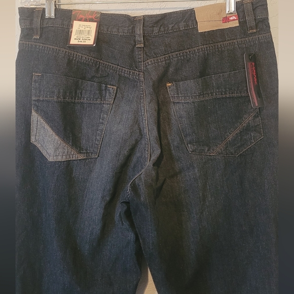 Jeans - Picture 7 of 10